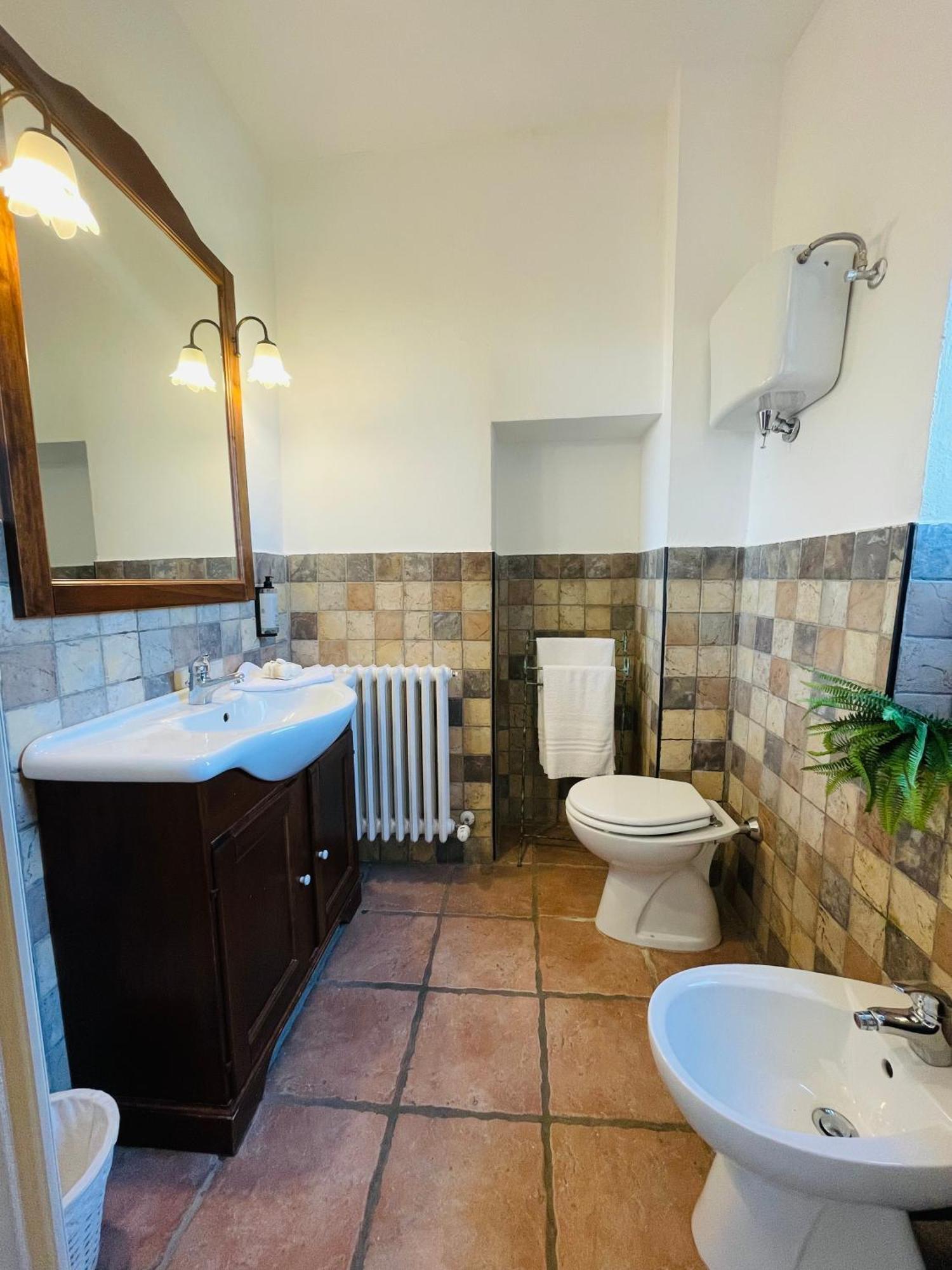 Residence Maria Giulia Корчано Екстериор снимка